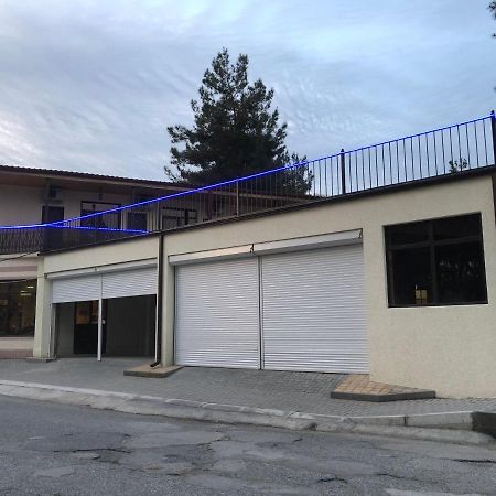 Cafe-Hotel Assir Pizunda Exterior foto